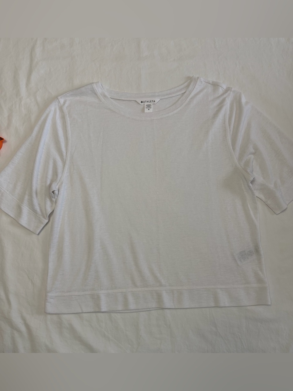 Athleta White Scoop Neck Short Sleeve Tee